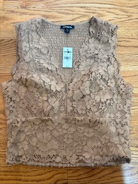 Express Lace V-Neck Camisole - Taupe